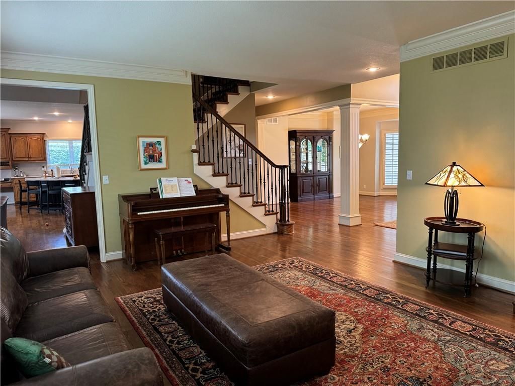 9510 Cailler Drive — photo 23