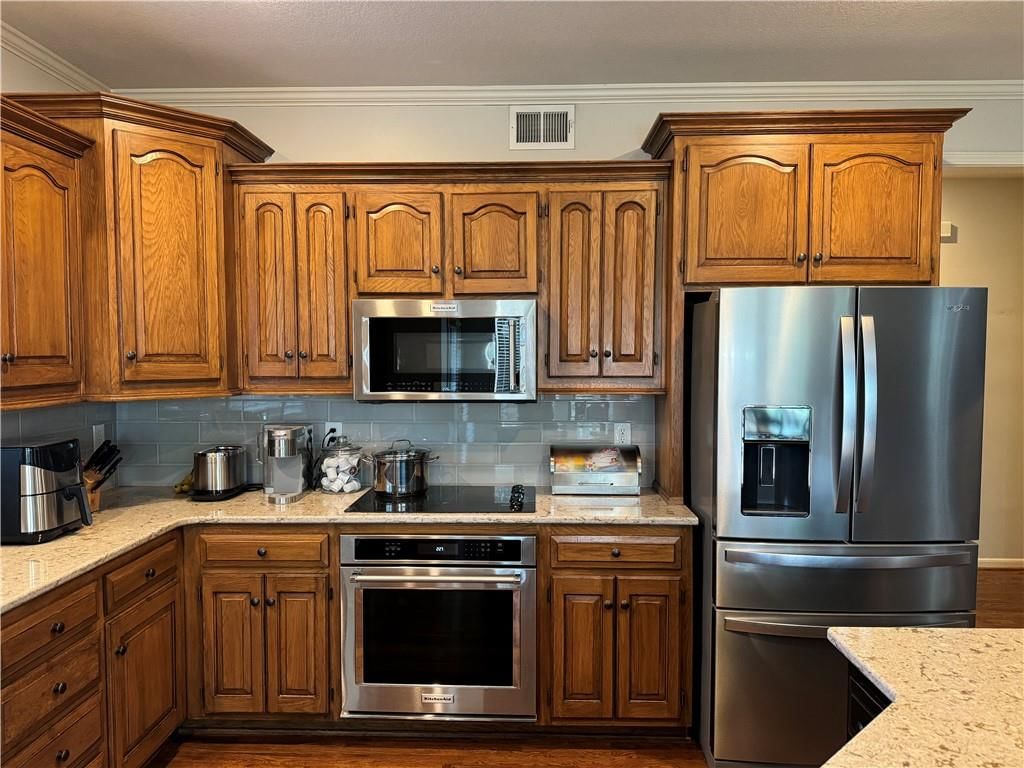 9510 Cailler Drive — photo 30