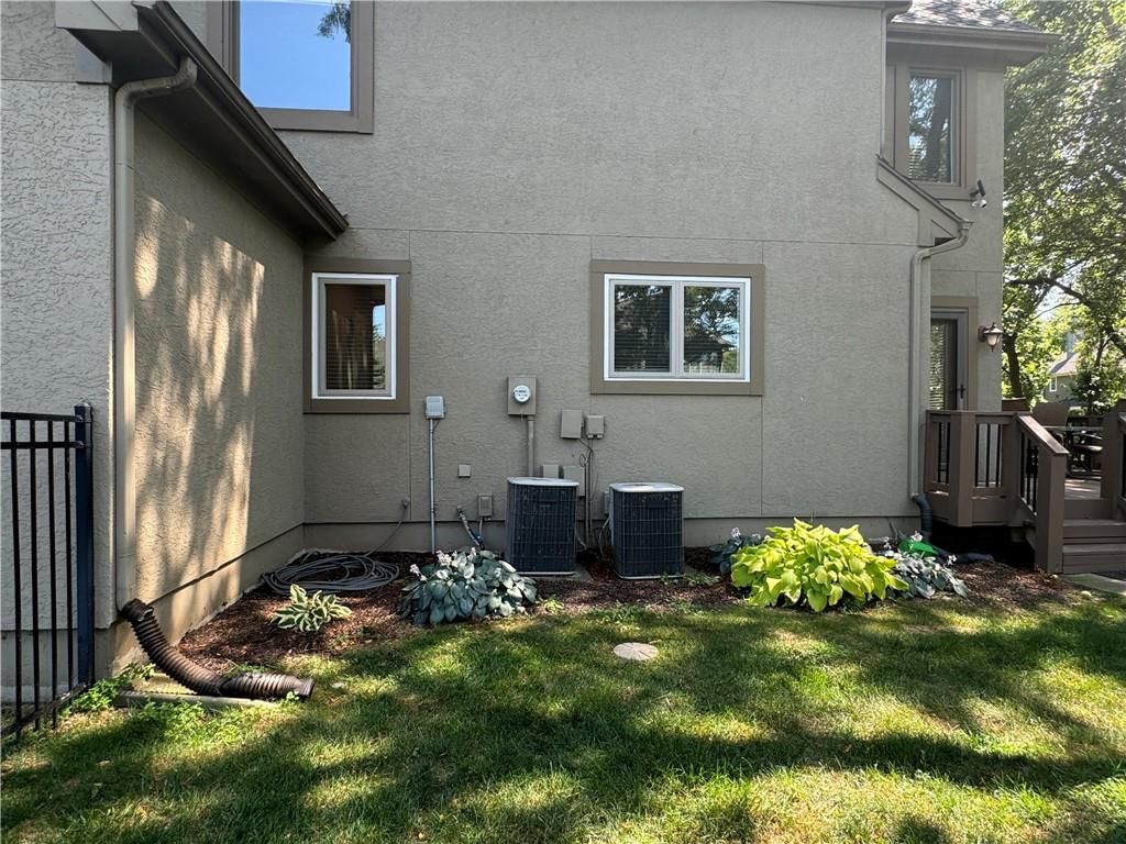 9510 Cailler Drive — photo 5