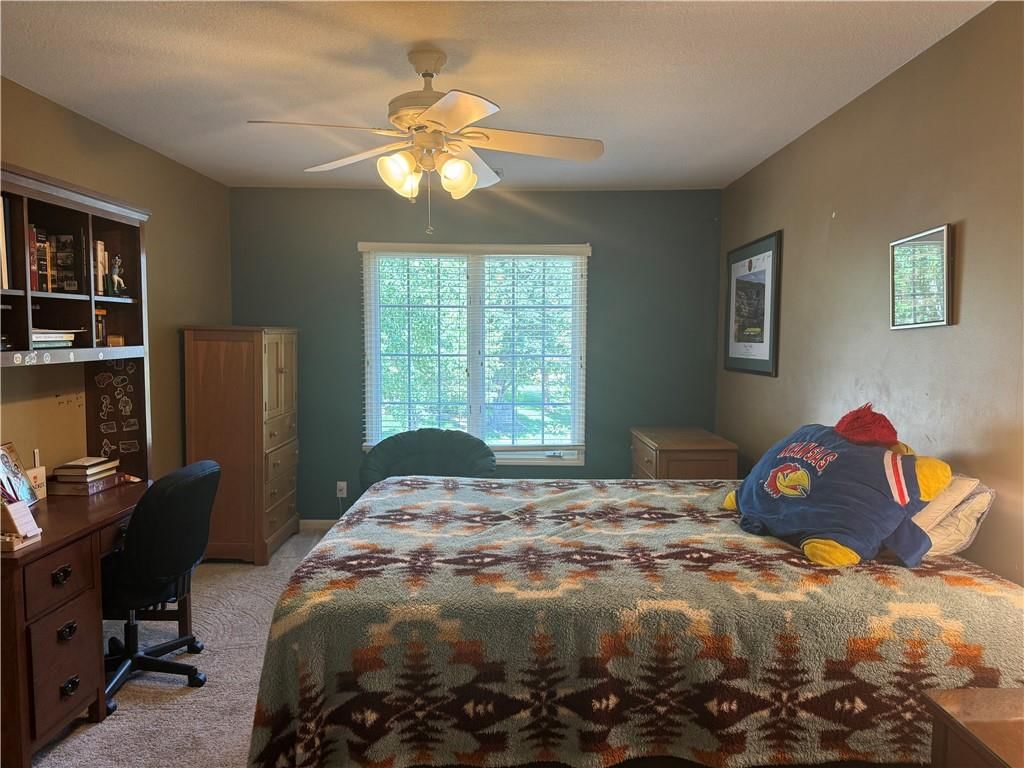 9510 Cailler Drive — photo 55