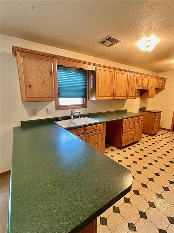 1620 Clark Avenue — photo 15