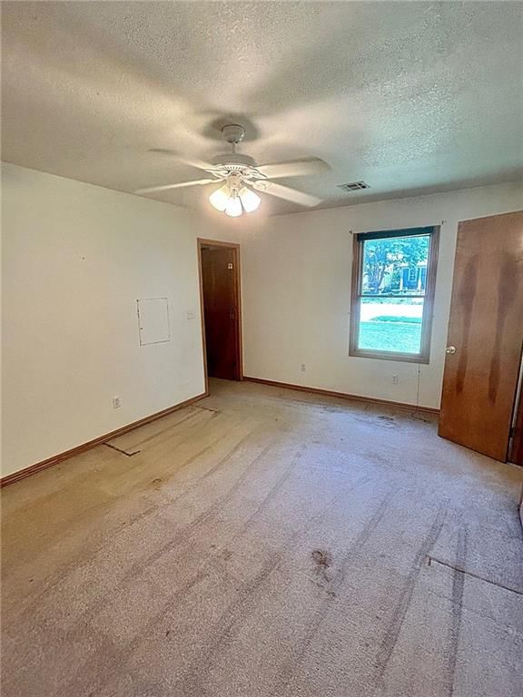 1620 Clark Avenue — photo 32