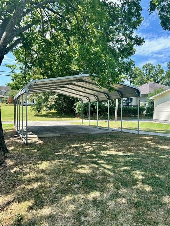 1620 Clark Avenue — photo 35