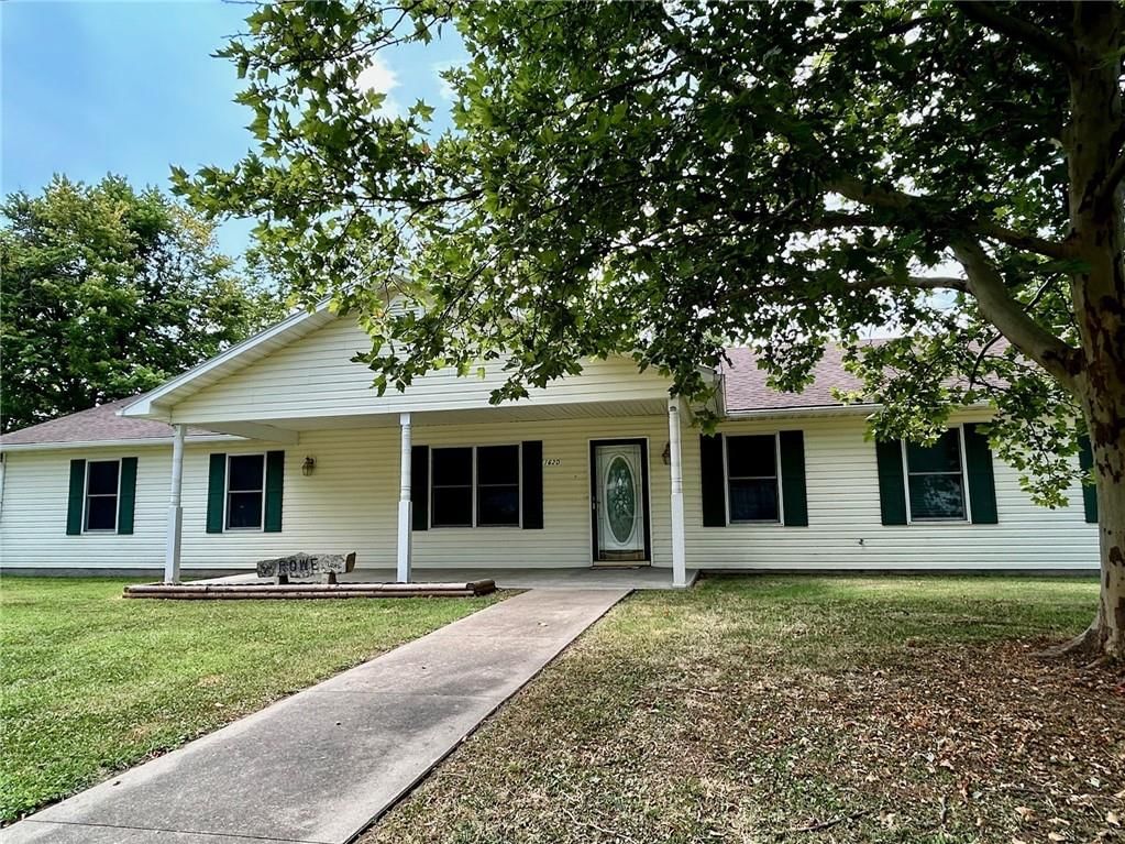 1620 Clark Avenue — photo 44