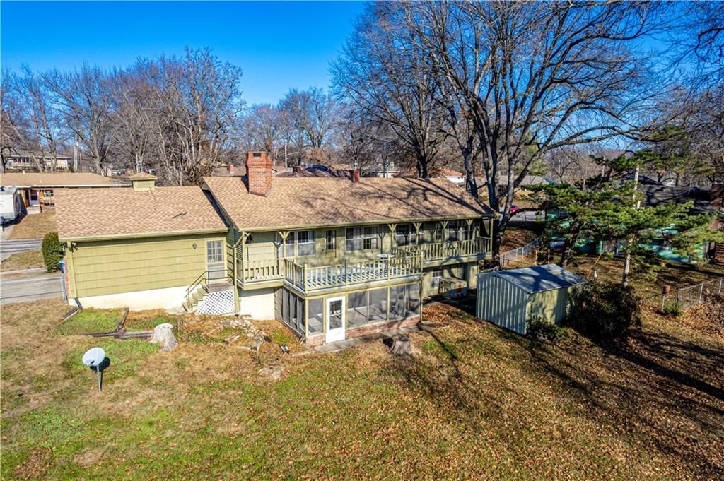 619 E Linwood Avenue — photo 12