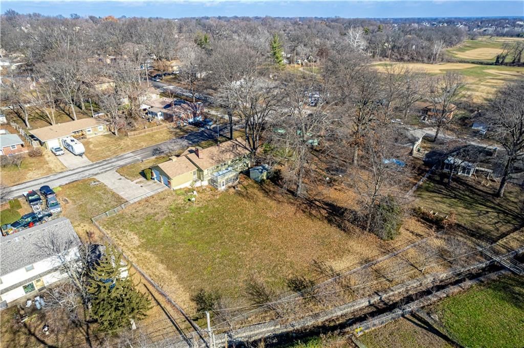 619 E Linwood Avenue — photo 16