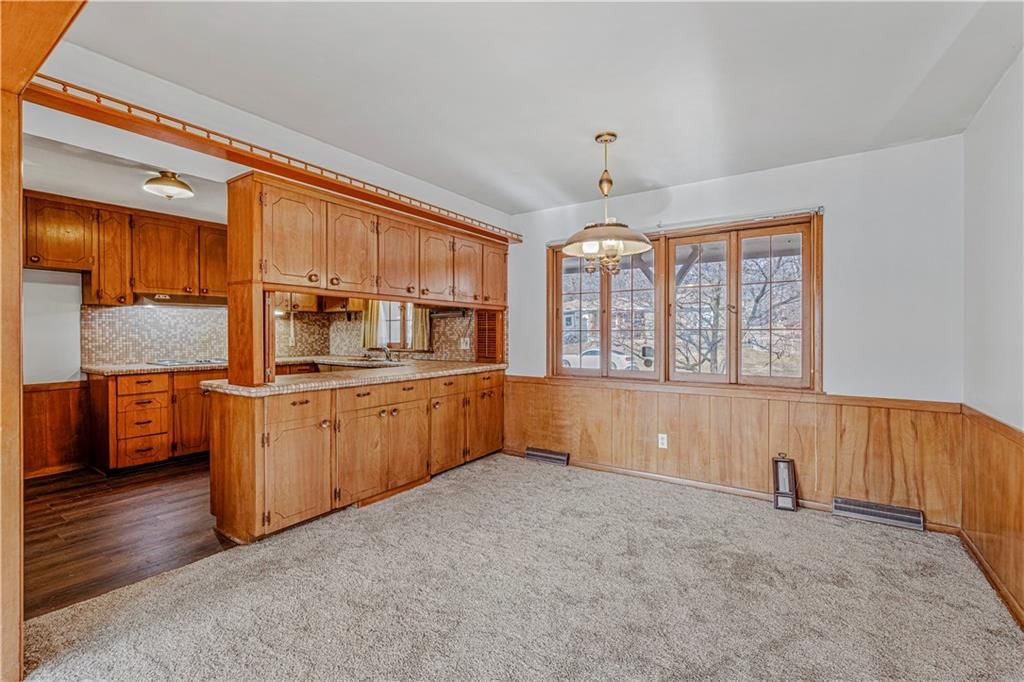 619 E Linwood Avenue — photo 21