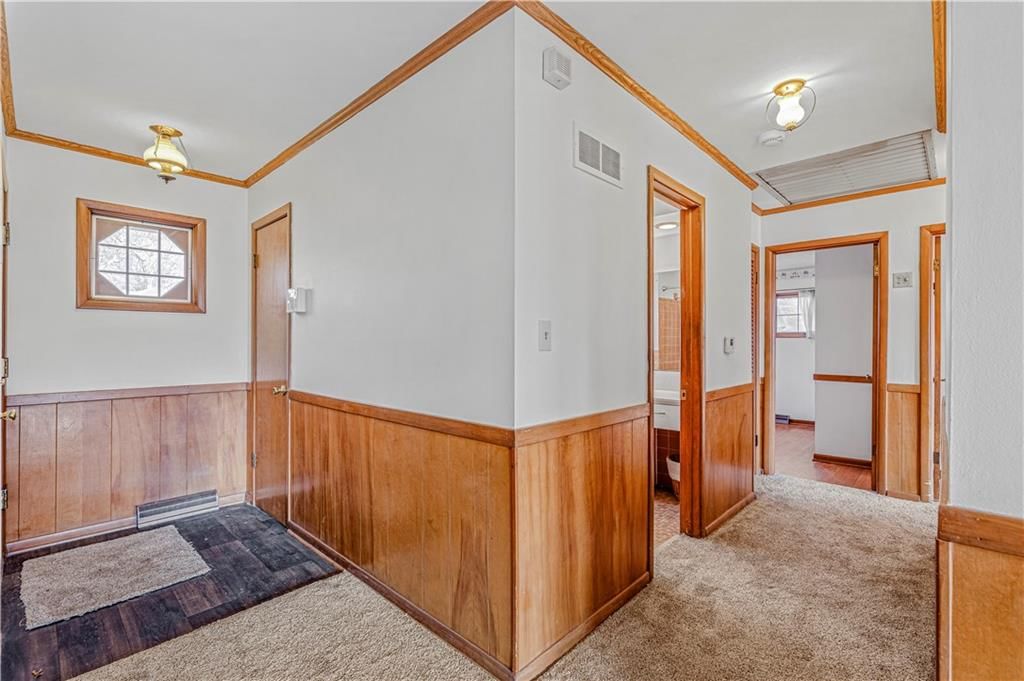 619 E Linwood Avenue — photo 30