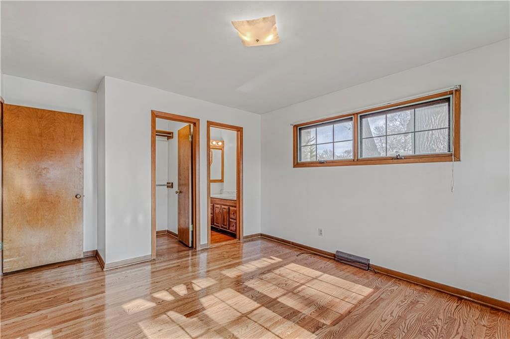 619 E Linwood Avenue — photo 34
