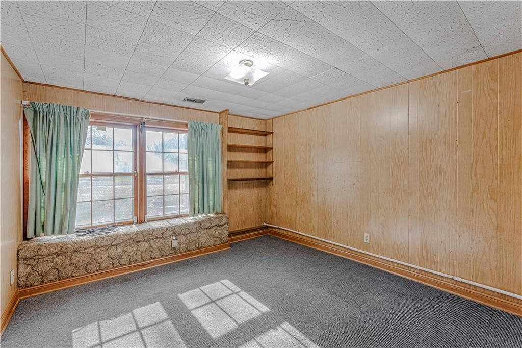 619 E Linwood Avenue — photo 45