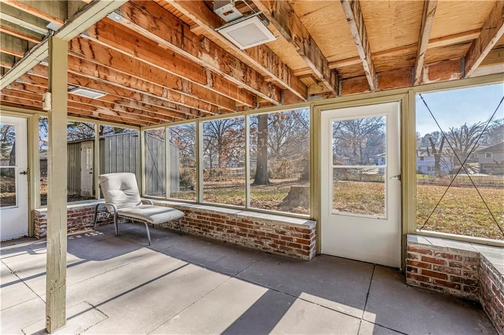 619 E Linwood Avenue — photo 47