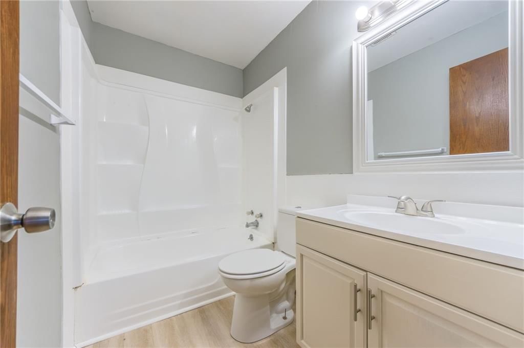 2322/4 N 75TH Street — photo 9