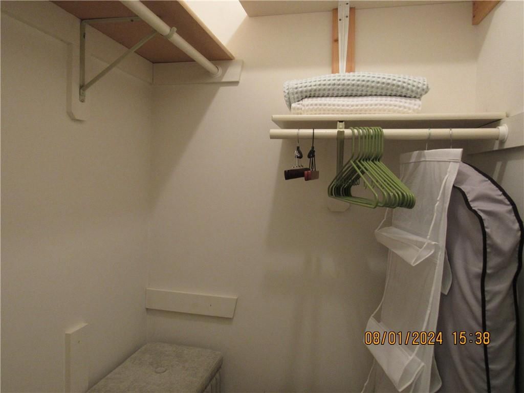 13009 McGee Avenue — photo 9