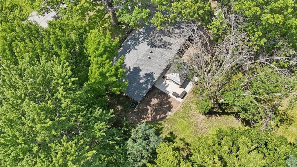 7821 Wallace Avenue — photo 29
