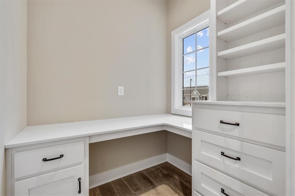 8262 Aurora Street — photo 17