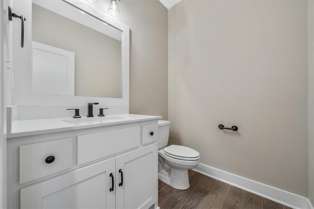 8262 Aurora Street — photo 18