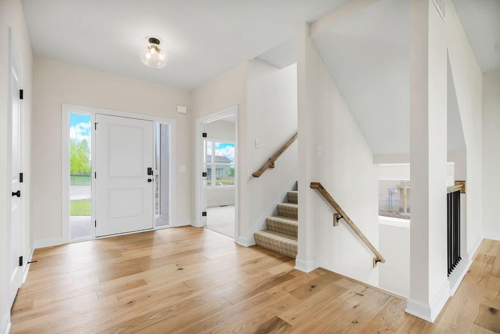 16593 W 165th Place — photo 2