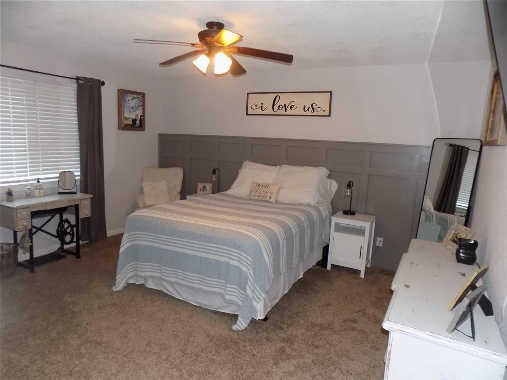 1548 S Elm Street — photo 10