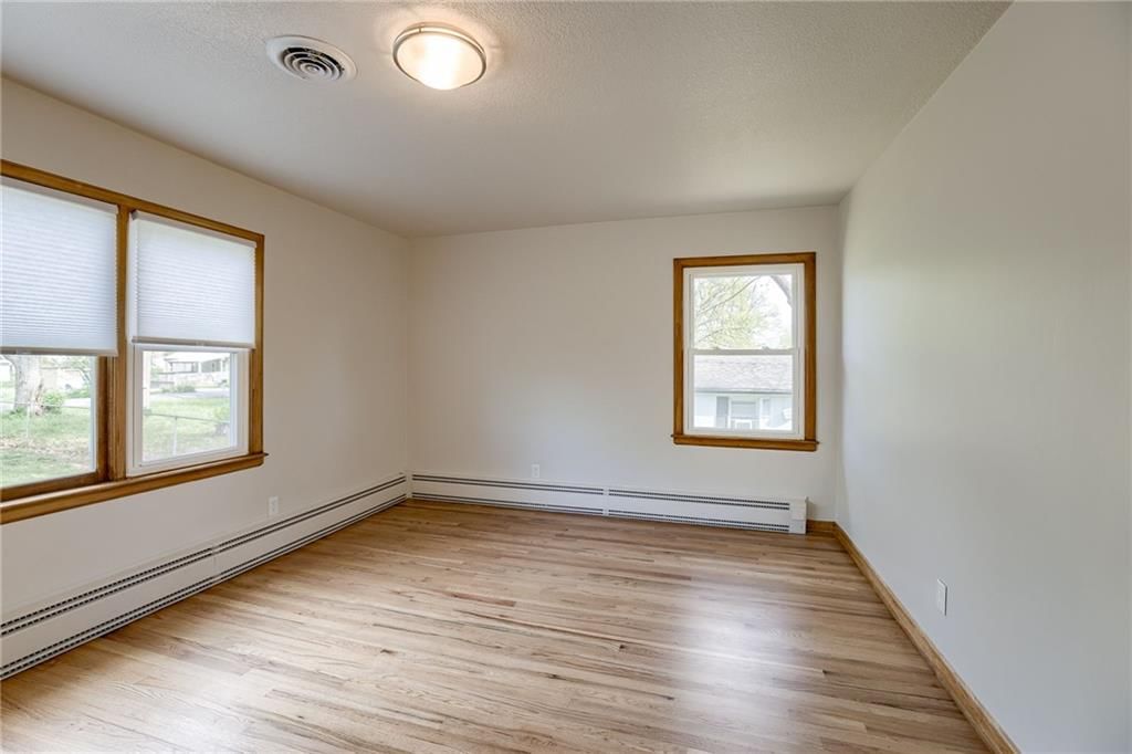7039 N Charlotte Street — photo 11