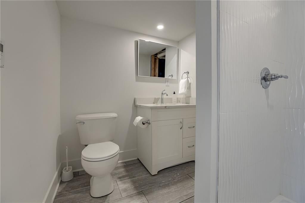 7039 N Charlotte Street — photo 19