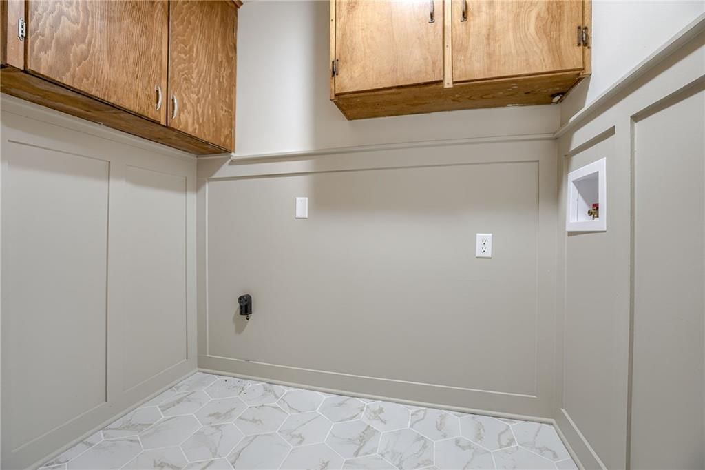 7039 N Charlotte Street — photo 10