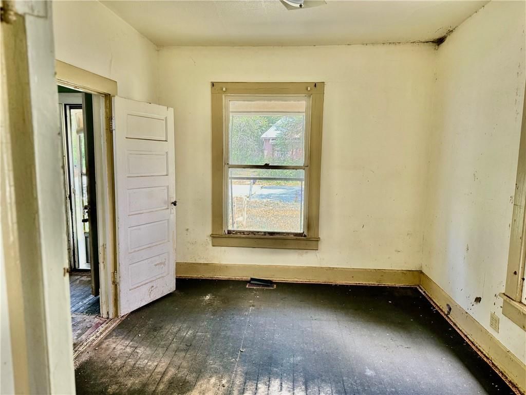 1404 Chess Avenue — photo 6