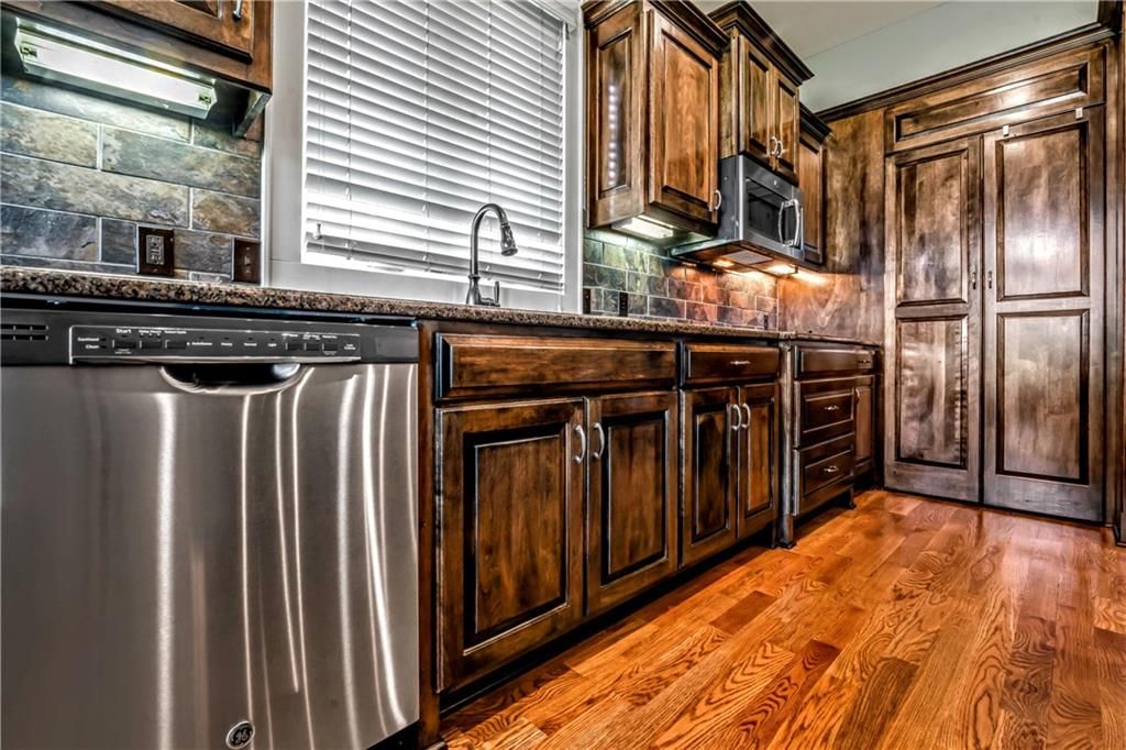 16650 W 168th Court — photo 24
