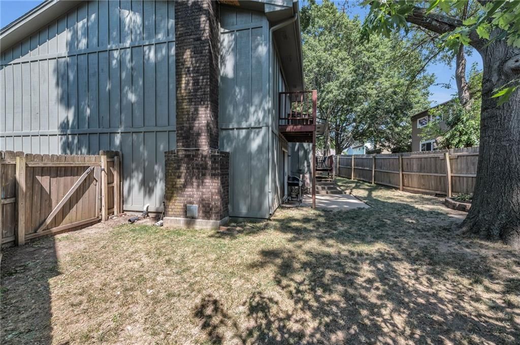 11969 W 66th Street — photo 32