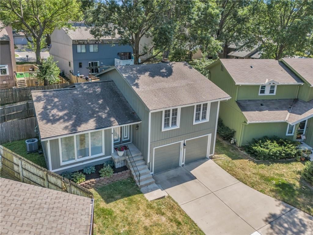 11969 W 66th Street — photo 34