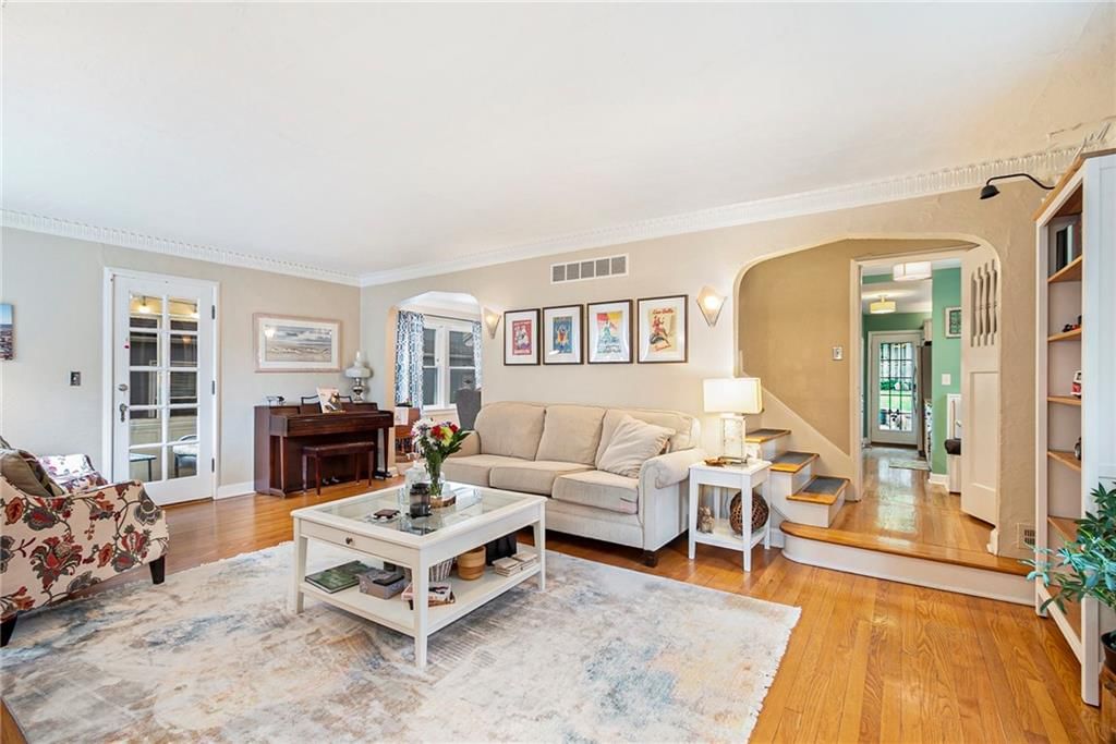 6728 LOCUST Street — photo 4