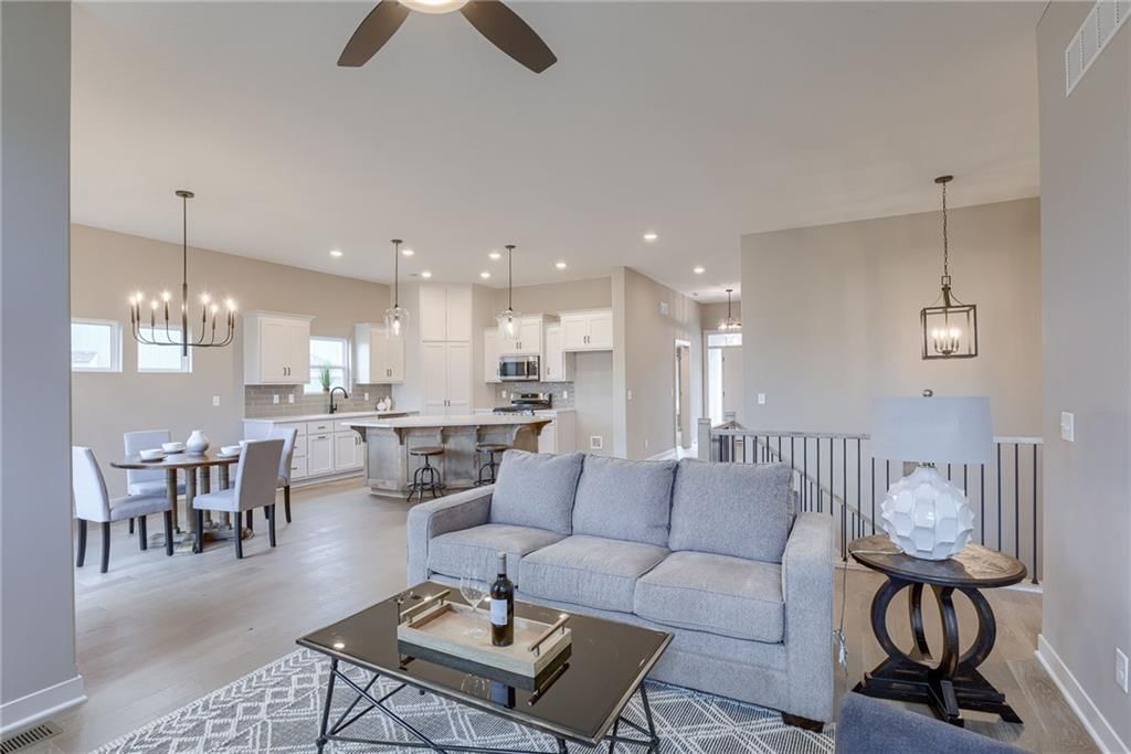 2148 Hay Market Court — photo 9