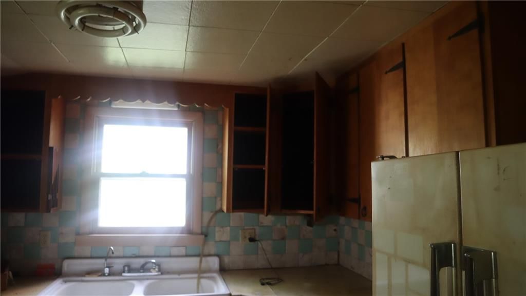 120 N Cleveland Street — photo 13
