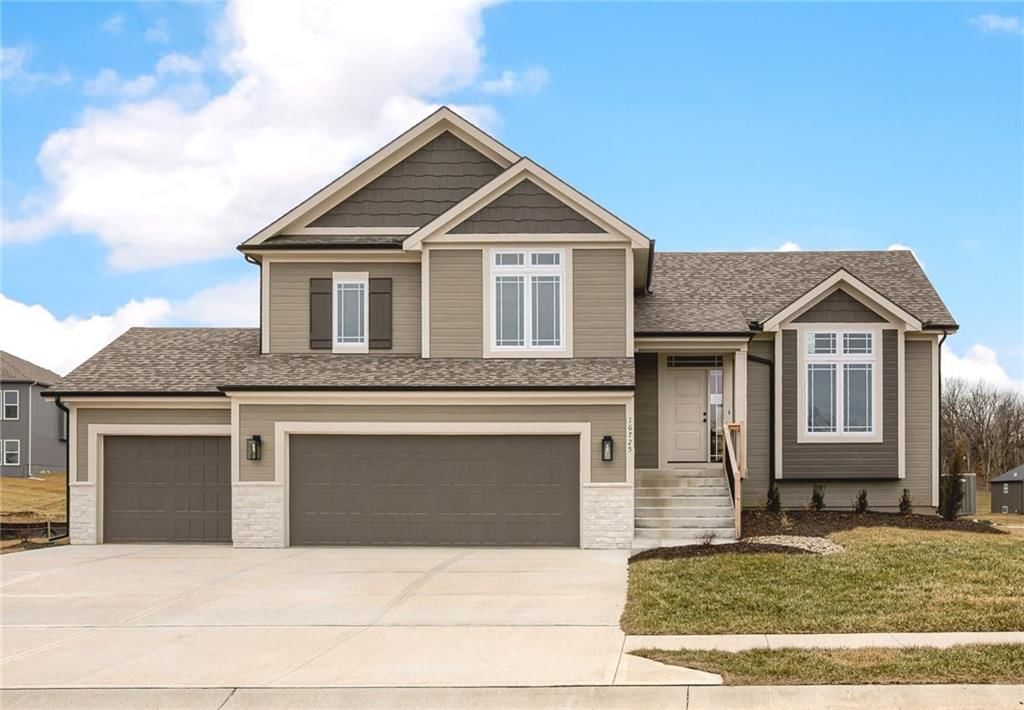 16725 NW 124 Terrace, Platte City, MO