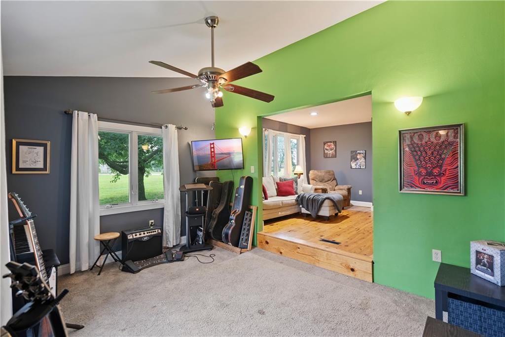 2924 Crown Drive — photo 25