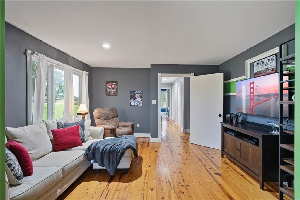 2924 Crown Drive — photo 26