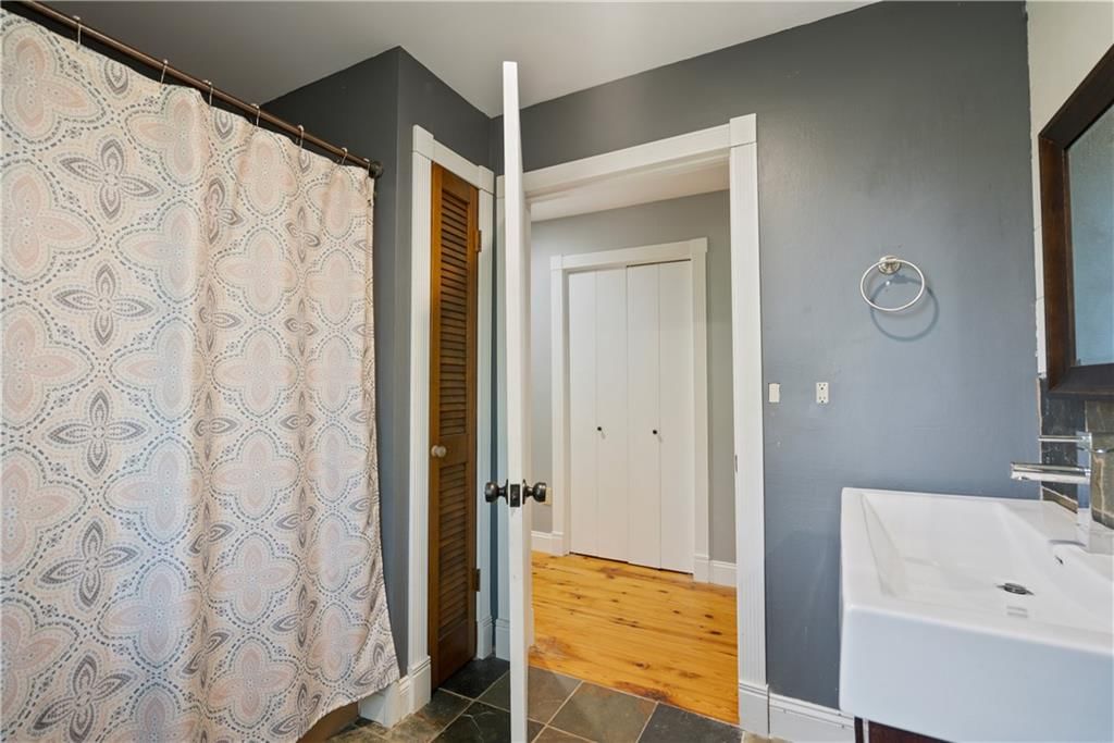 2924 Crown Drive — photo 29