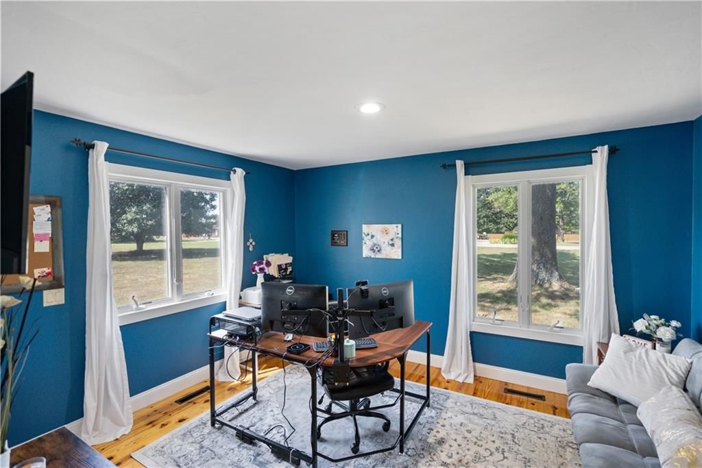 2924 Crown Drive — photo 30