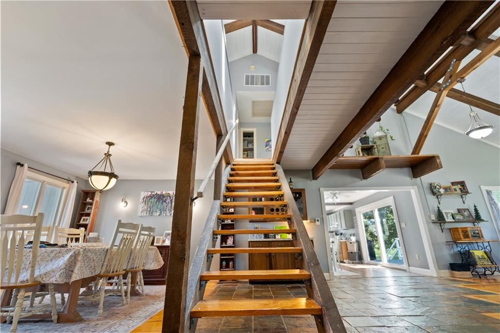 2924 Crown Drive — photo 33