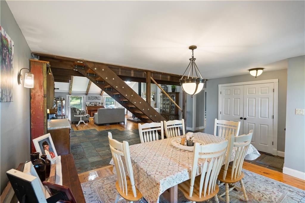 2924 Crown Drive — photo 9
