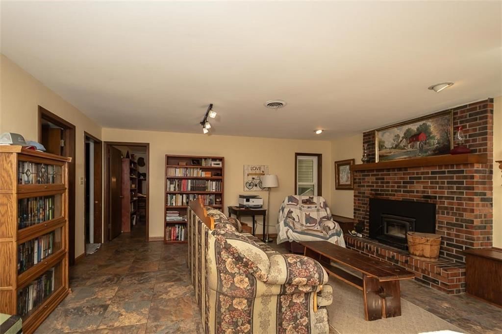 3941 Iowa Lane — photo 30