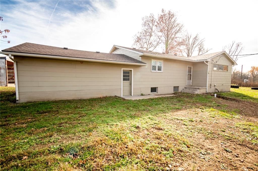 9234 NE State Route BB Highway — photo 27