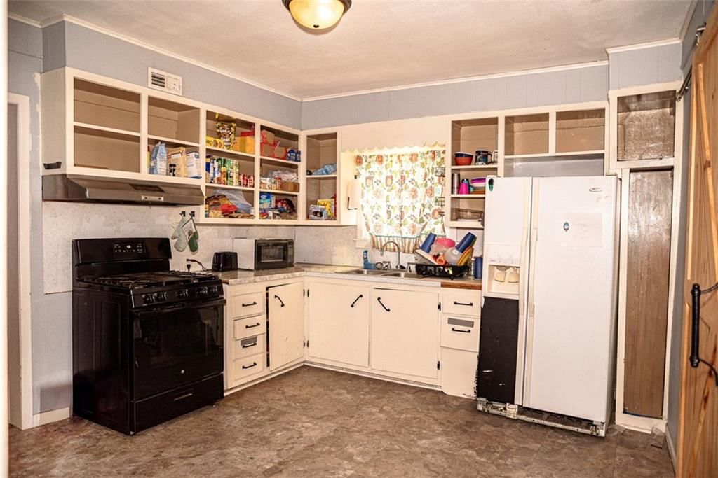 814 N Poplar st. Street — photo 13