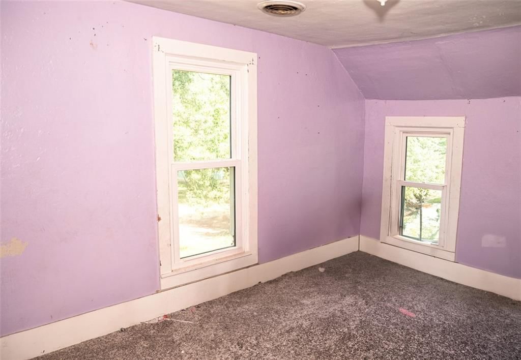 814 N Poplar st. Street — photo 20
