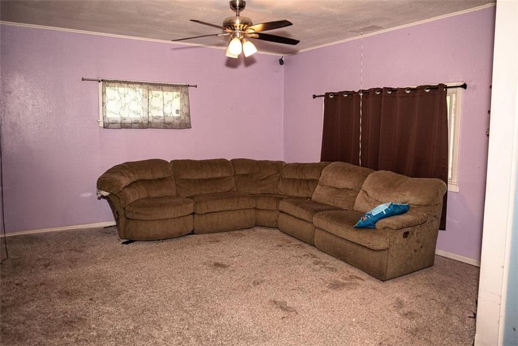 814 N Poplar st. Street — photo 8