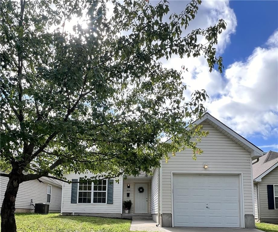 824 S MILLS Street, Independence, MO
