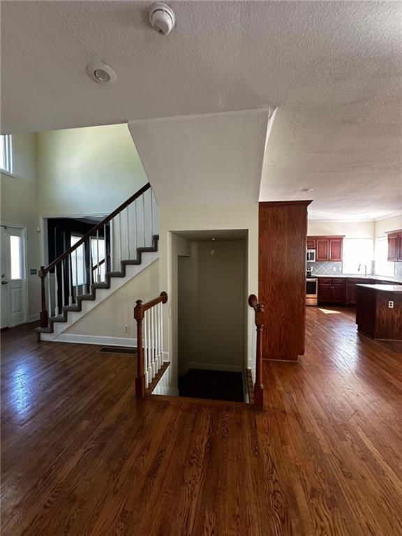 5338 Osage Avenue — photo 11