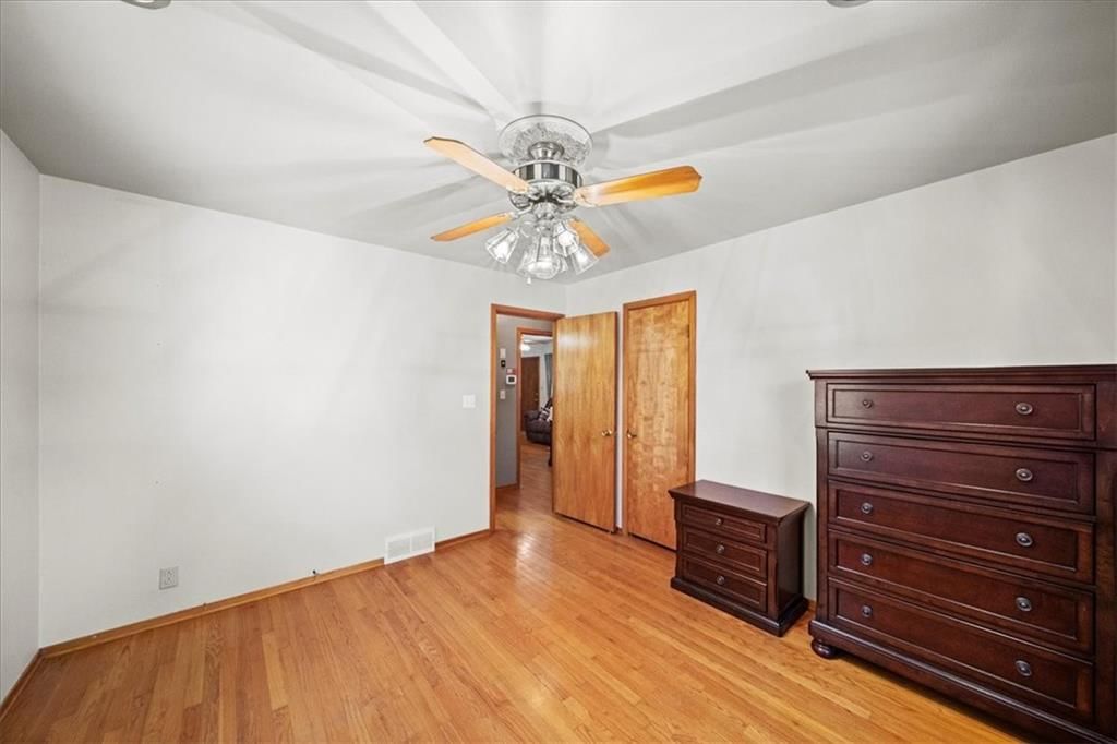 4600 NE 47th Terrace — photo 33