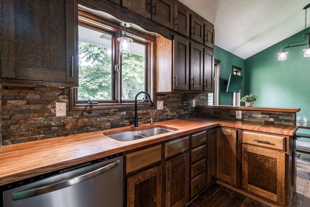 921 Cosby Street — photo 3