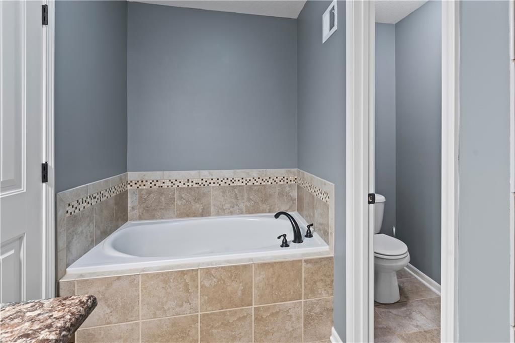 1409 Arrowwood Drive — photo 19