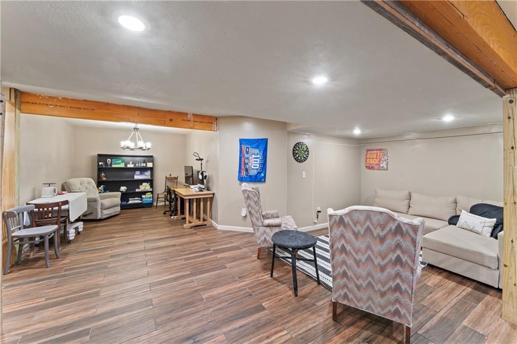 1409 Arrowwood Drive — photo 32